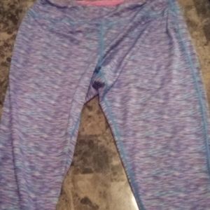 Woman's plus size multicolored leggings